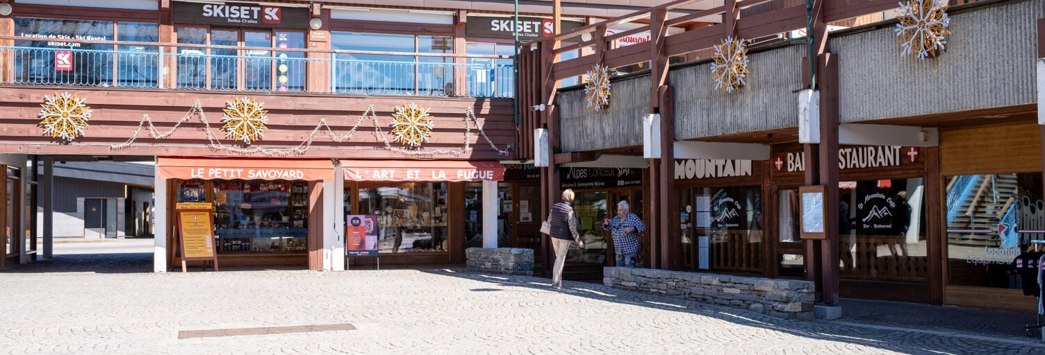 Commerce  54 m² à vendre à Bourg-Saint-Maurice (73700)