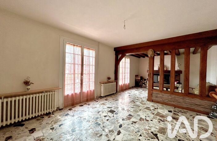 Vente Maison/villa 8 pièces — photo 3