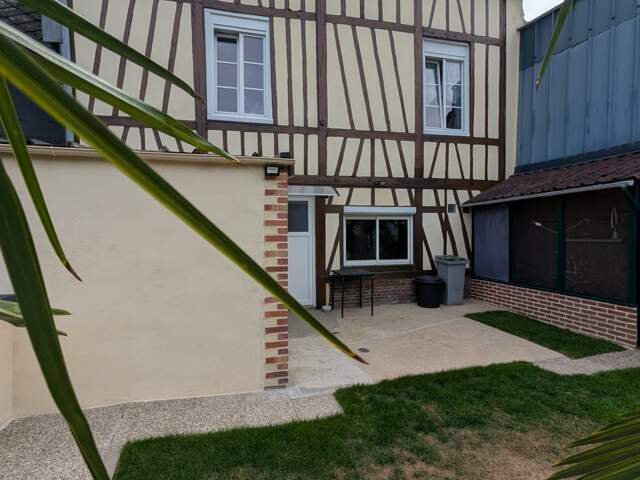 Vente Immeuble 248 m&sup2; — photo du bien