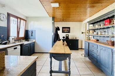 Maison 6 pièces 315000 €