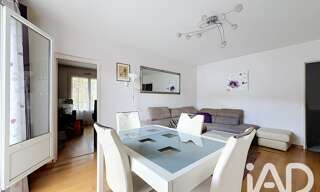 Appartement 5 Pièces 97 m² à vendre à Magny-les-Hameaux (78114)