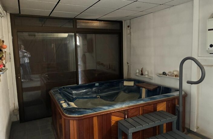 Villa T7 quartier paisible — photo 2