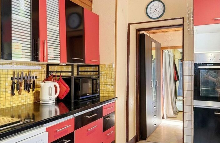Maison de caractère  180 m²  8 pièces — photo 5