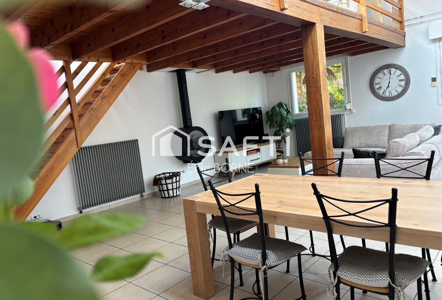 De grans espaces de vie, 3 jolies chambres ...déco tendance et moderne — photo 1