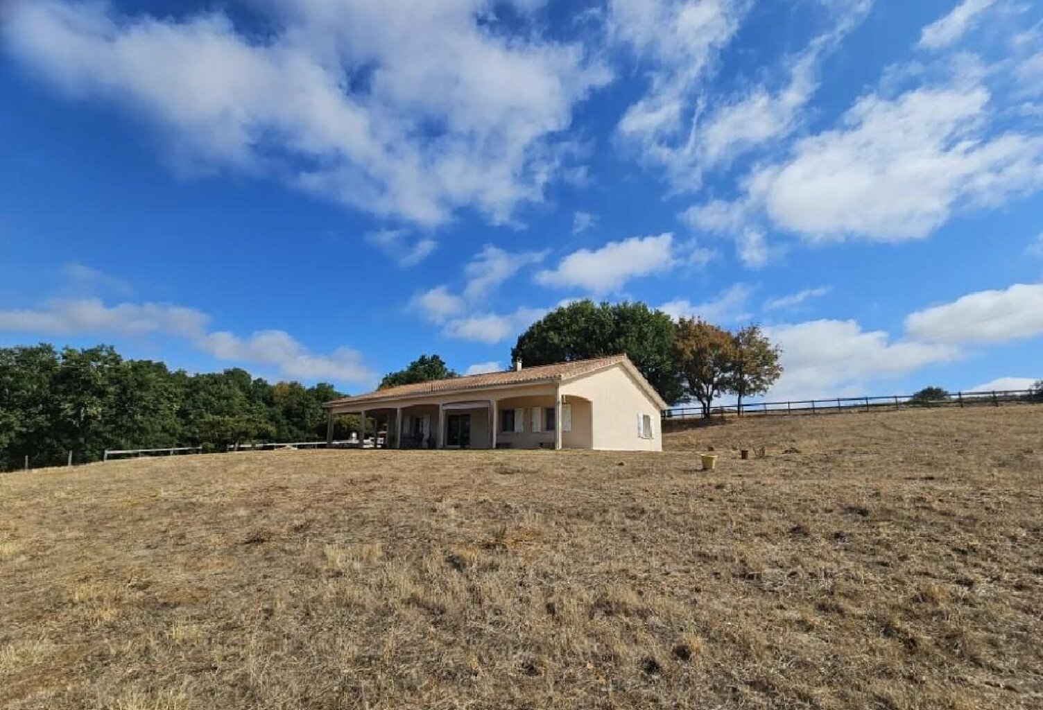 Maison — photo 1