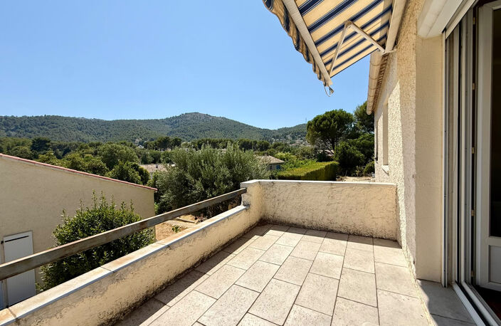 A Vendre Maison de 152 m2 avec Jardin et garage à rafraichir — photo 5