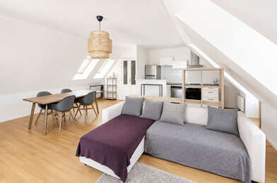 Appartement 3 pièces 1325 €
