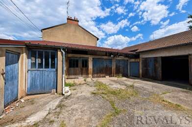 Appartement 16 pièces 345000 €