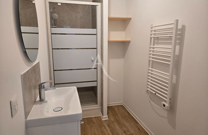 Appartement Carmaux  T3 Bis de 80 m² — photo 5