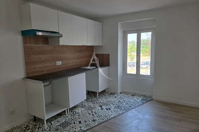 Appartement 5 pièces 750 €