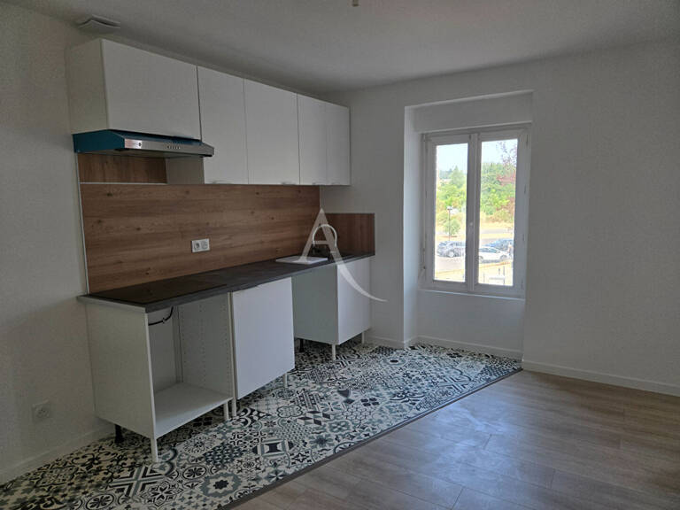 Appartement Carmaux  T5 de 80 m² — photo 1