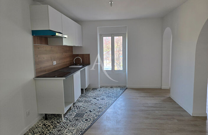 Appartement Carmaux  T5 de 80 m² — photo 2