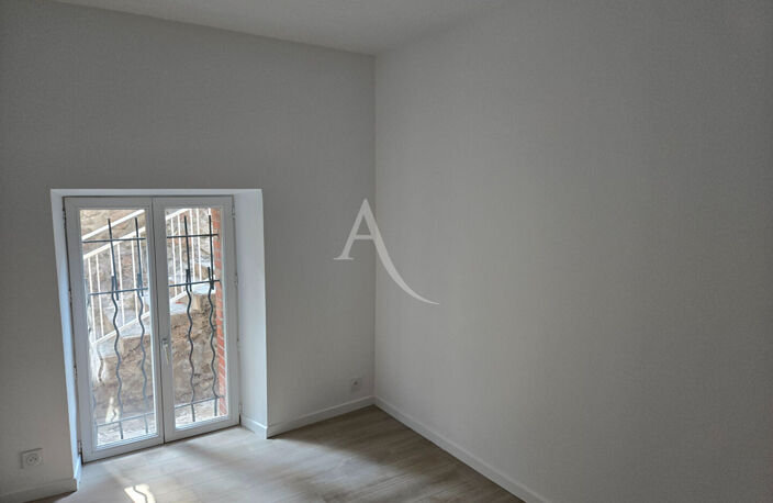 Appartement Carmaux  T5 de 80 m² — photo 5