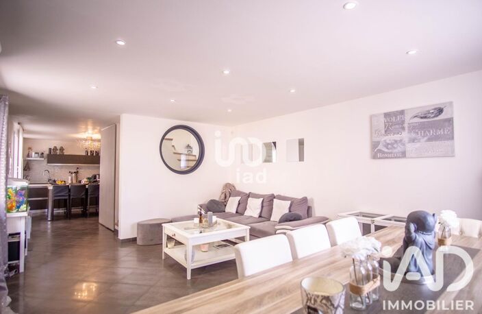 Vente Maison de ville 5 pièces — photo 2
