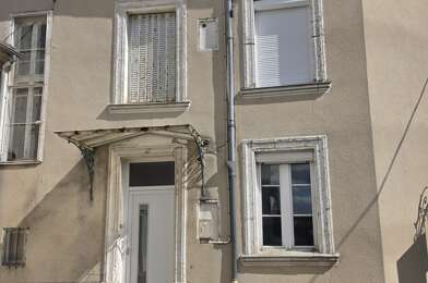 Immeuble  137000 €