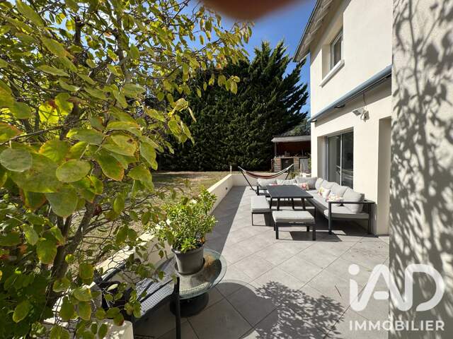 Vente Maison/villa 9 pièces — photo du bien