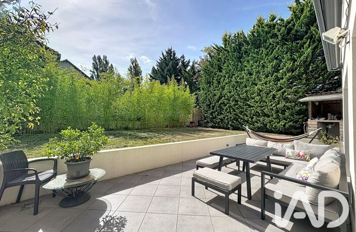 Vente Maison/villa 9 pièces — photo 2