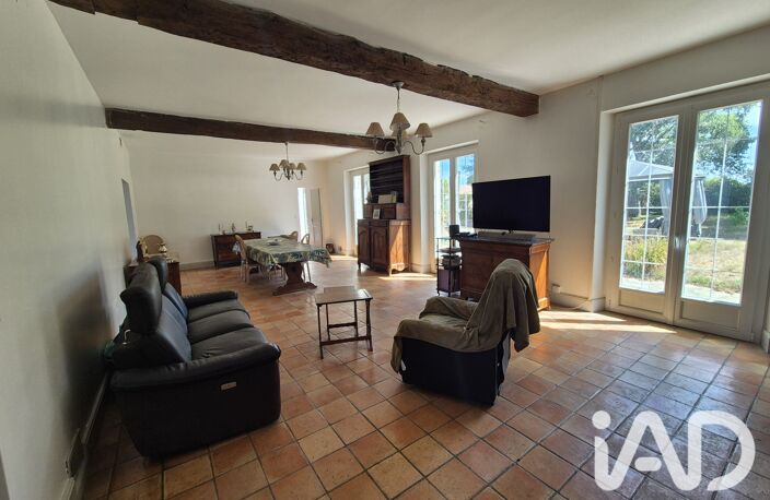 Vente Maison/villa 9 pièces — photo 5