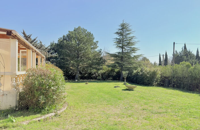 A 12 minutes d'Uzès, maison de 115 m2 sur un beau terrain paysagé piscinable de 1620 m2 — photo 2