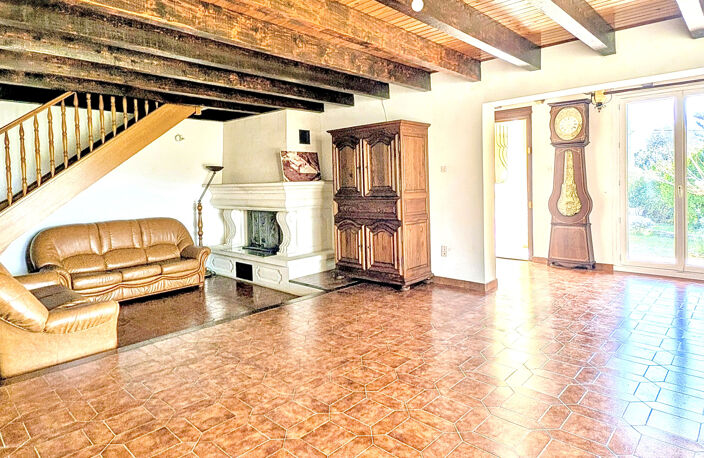 A 12 minutes d'Uzès, maison de 115 m2 sur un beau terrain paysagé piscinable de 1620 m2 — photo 4