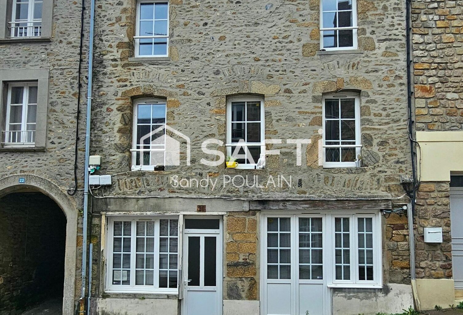 Immeuble - 3 appartements — photo 1