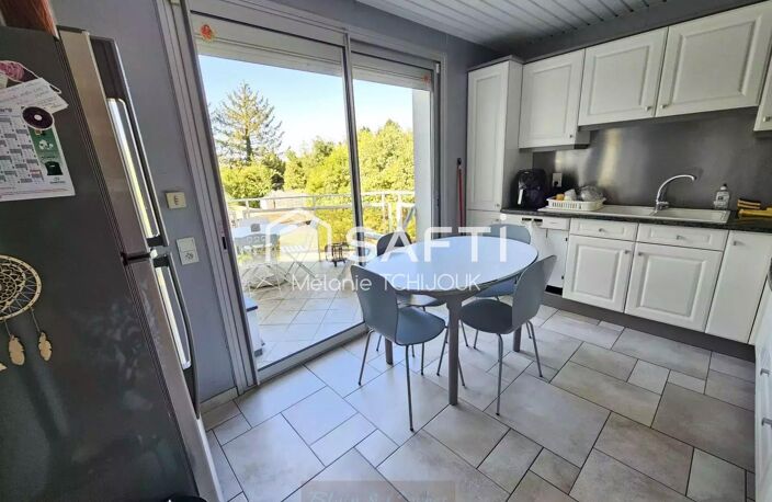 Maison sur sous sol total - 5 chambres - piscine — photo 4