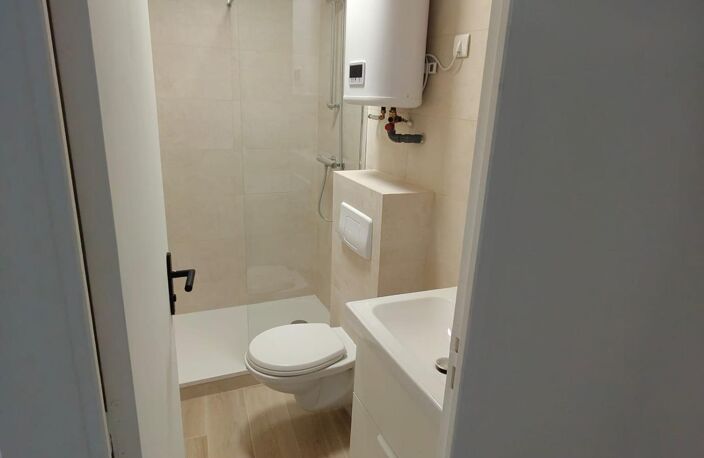 T2/3 refait à neuf + DPE C + combles aménagés 40m² — photo 5