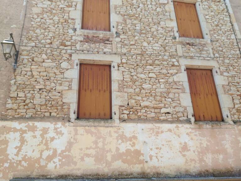GRAND POTENTIEL ET BELLE OPPORTUNITE DE RENOVATION — photo 1