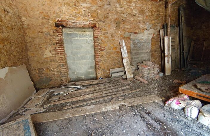 GRAND POTENTIEL ET BELLE OPPORTUNITE DE RENOVATION — photo 3