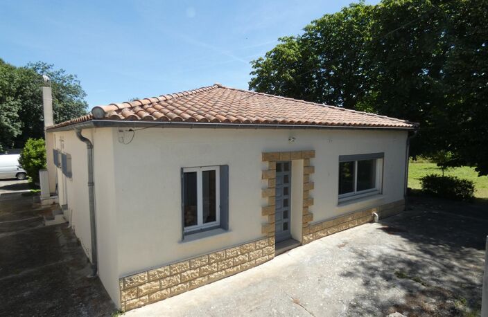 Villa 130m² + dépendance de 50 m² pour revenu locatif l'ensemble sur terrain de 2434m² — photo 2