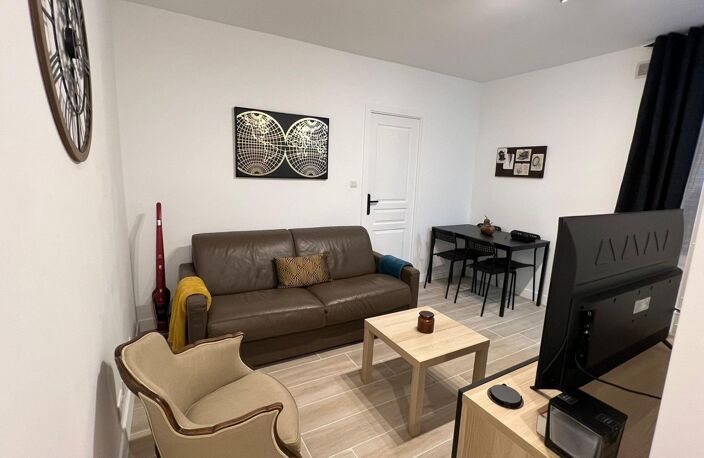 Appartement refait à neuf + combles total à saisir — photo 2