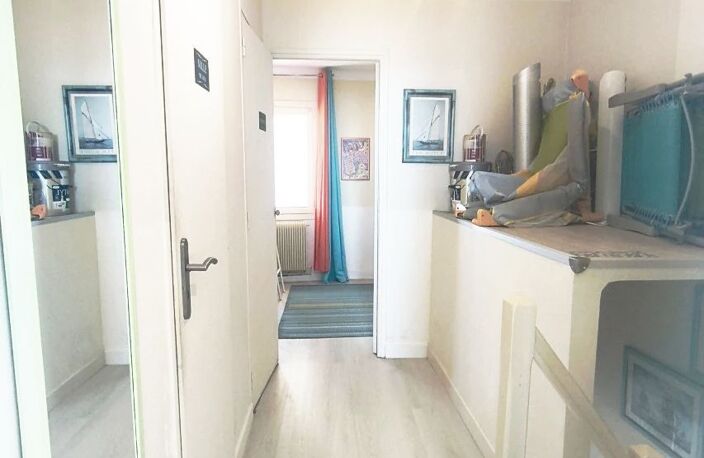P3 traversant face à la mer, en bon état, vendu meublé, avec t — photo 5