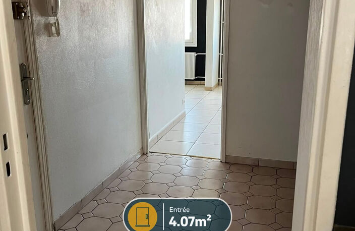 T4 traversant 74m² - lumineux - Kingersheim — photo 5