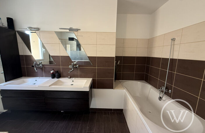 Maison T5 Contemporaine d'Exception  La Suze-sur-Sarthe — photo 3