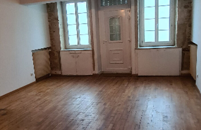 MIREBEAU SUR BEZE - CENTRE BOURG — photo 2