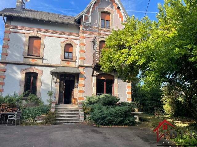 Elégante propriété de charme de 190 M2 habitables — photo du bien