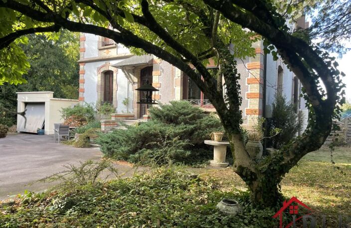 Elégante propriété de charme de 190 M2 habitables — photo 2