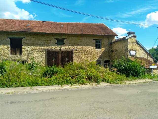 Maison au calme à rénover — photo du bien