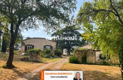 PROPRIETE D'EXCEPTION AVEC 8 HECTARES, 2 LACS - VUE IMPRENABLE SUR LES PYRENES - CASTERA VAERDUZAN (32) — photo du bien