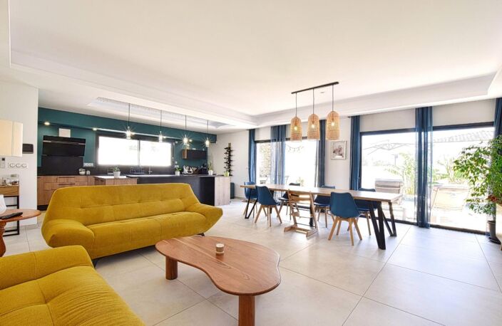 Villa contemporaine de plain-pied avec piscine — photo 3