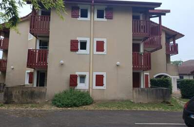 STUDIO COEUR DE VILLE EN REZ DE CHAUSSEE AVEC TERRASSE — photo du bien