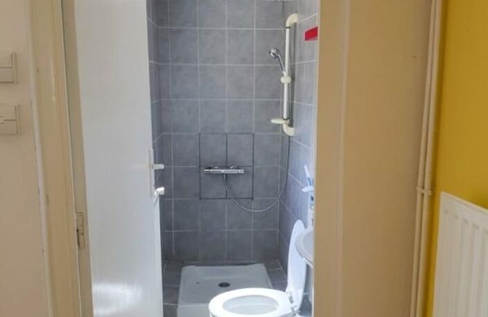 Maison à vendre 5 pièces THIERS (63) — photo 5