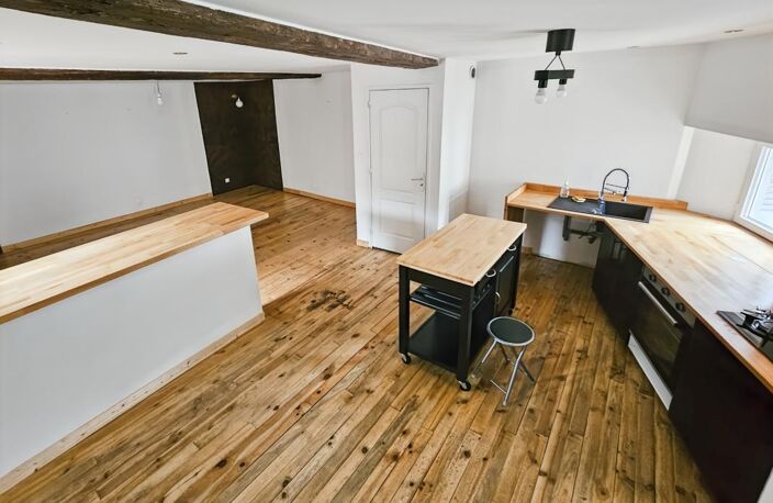 MAISON DE VILLAGE + GARAGE AU COEUR DE DALLET — photo 4