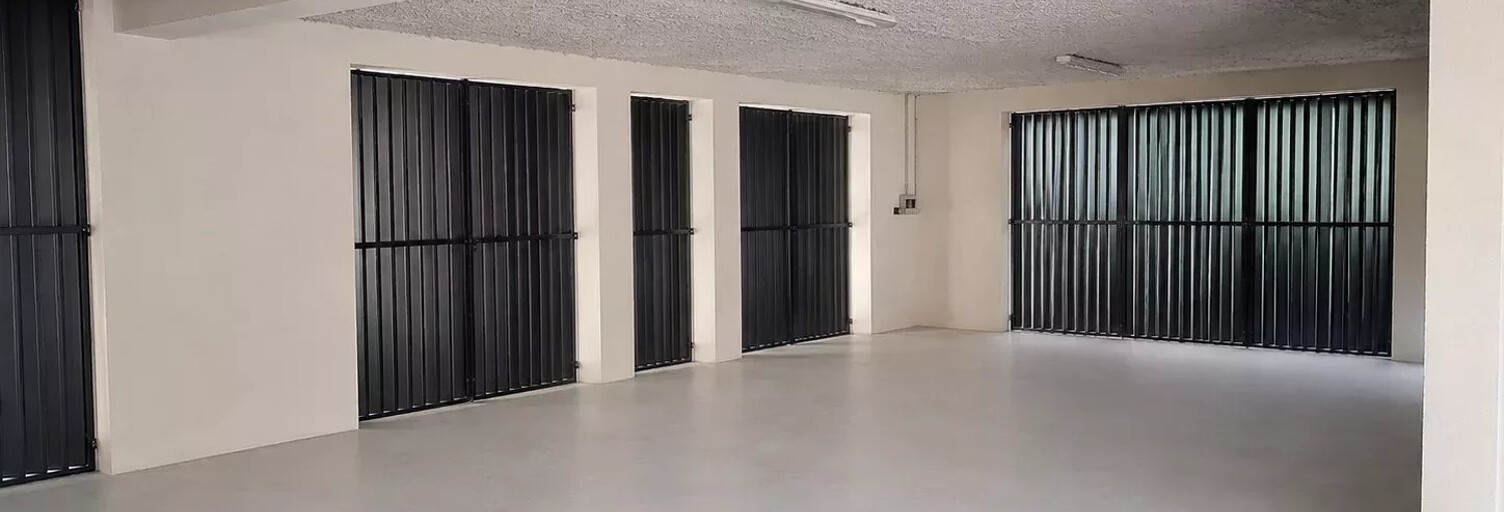 Garage  75 m² à vendre à Saint-Rémy-de-Provence (13210)