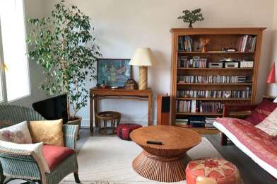 Appartement 3 pièces 930 €