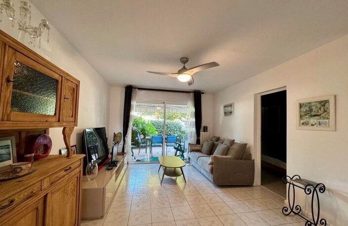 T2 — photo 2