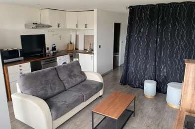 Appartement 1 pièces 700 €
