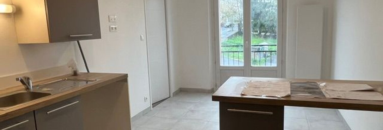Appartement 2 Pièces 54 m² à louer à Saint-Flour (15100)
