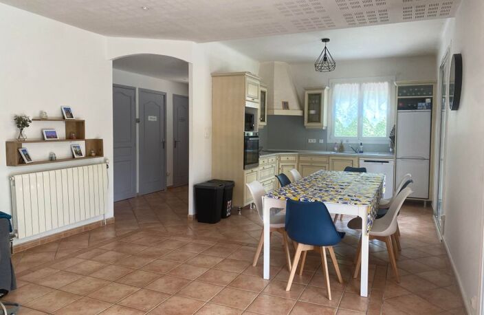 Maison de 110m2 à louer sur Forcalquier — photo 2