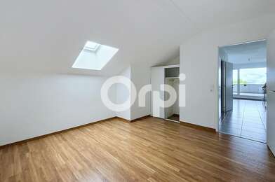 Maison 1 pièces 240000 €